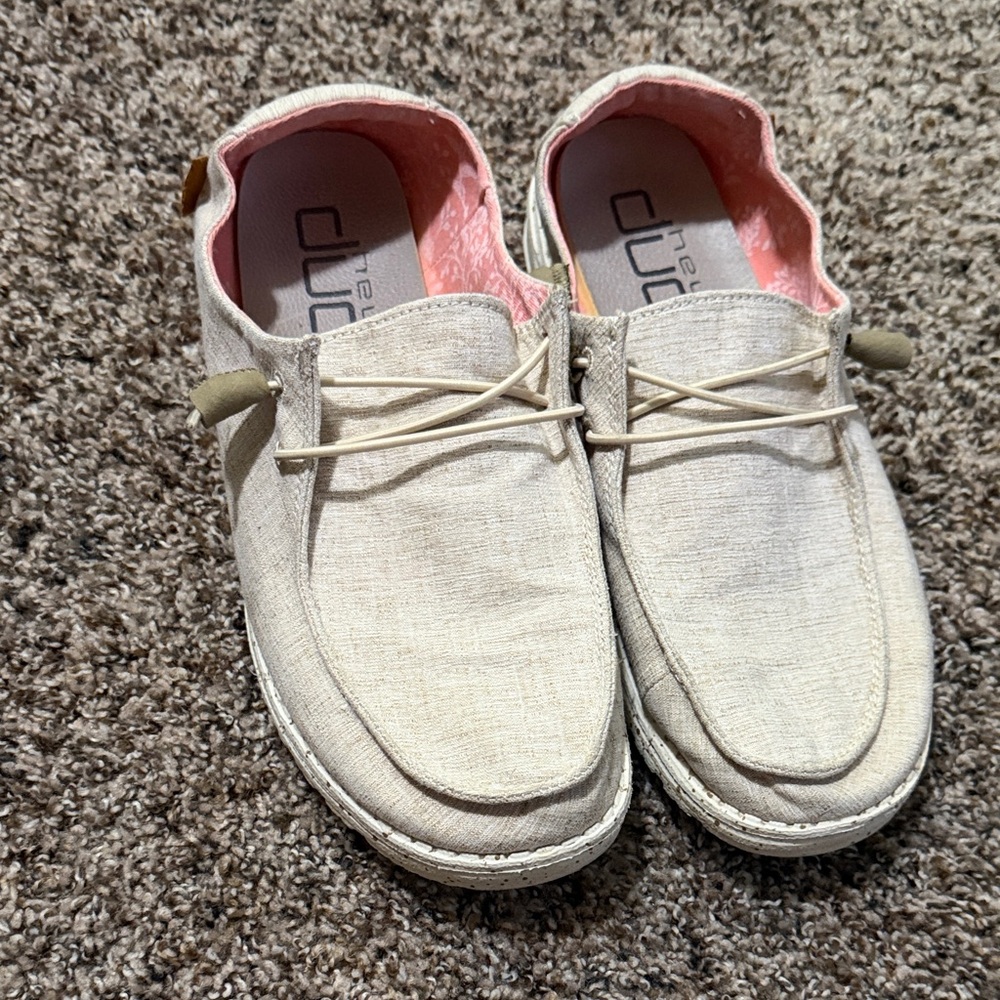 Hey Dude Wendy Chambray / Linen Blend Slip-Ons Size 10